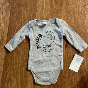 Baby Kiss long sleeve onesie